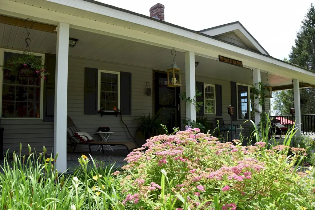 47 Castle Road Harmony ME 04942