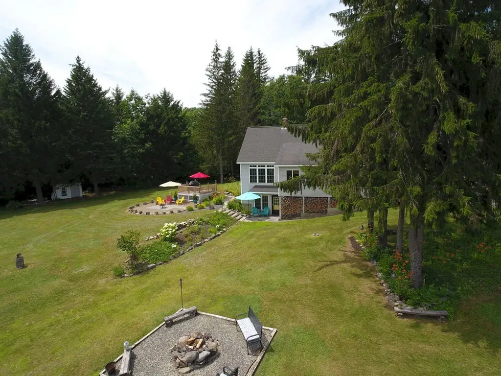 47 Castle Road Harmony ME 04942
