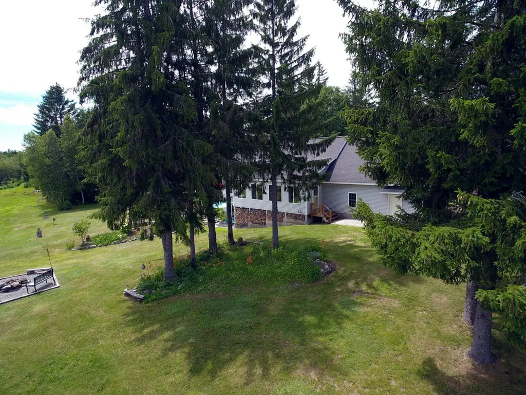 47 Castle Road Harmony ME 04942
