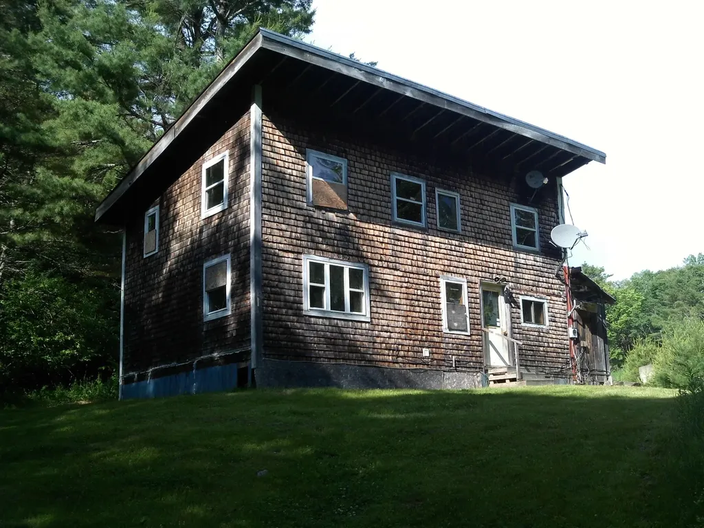 22 Moose Carry Road Appleton ME 04862