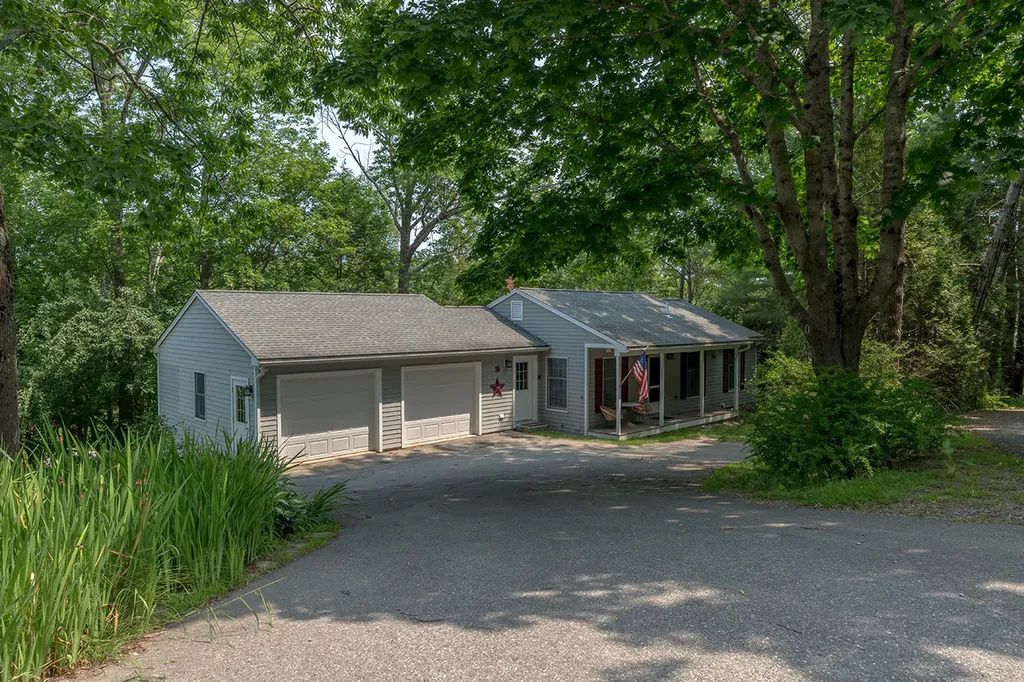 15 Birch Street Rockport ME 04856