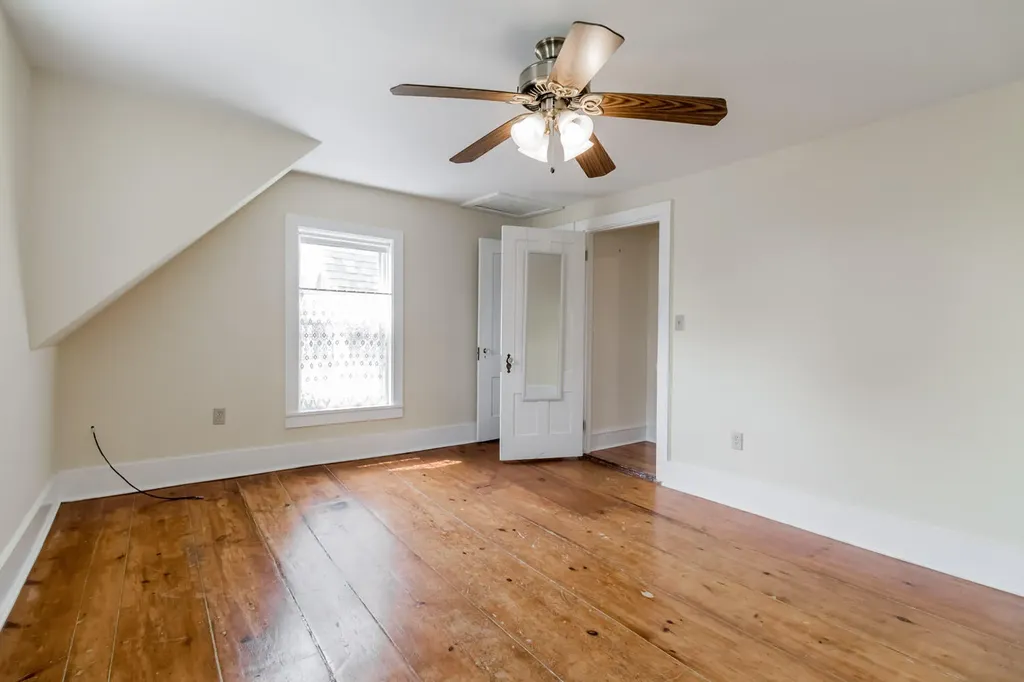192 Limerock Street Rockland ME 04841
