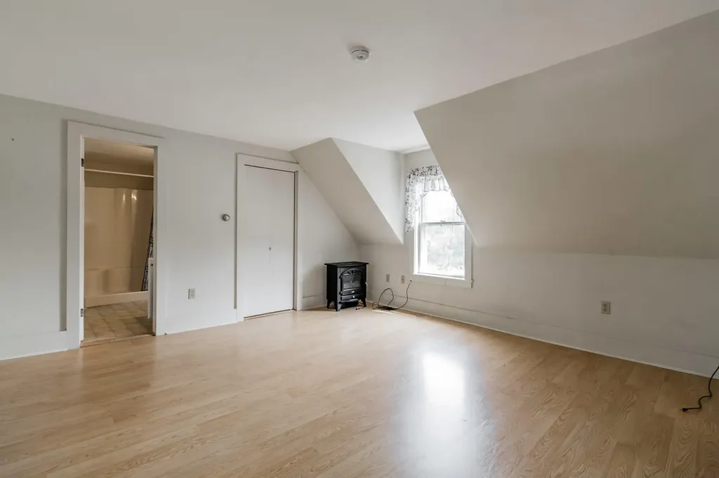 192 Limerock Street Rockland ME 04841