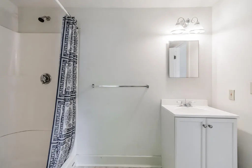 192 Limerock Street Rockland ME 04841