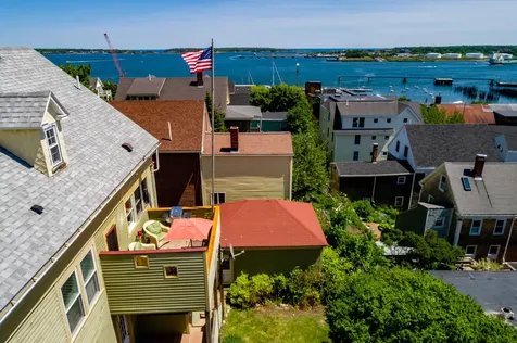 24 Saint Lawrence Street Portland ME 04101