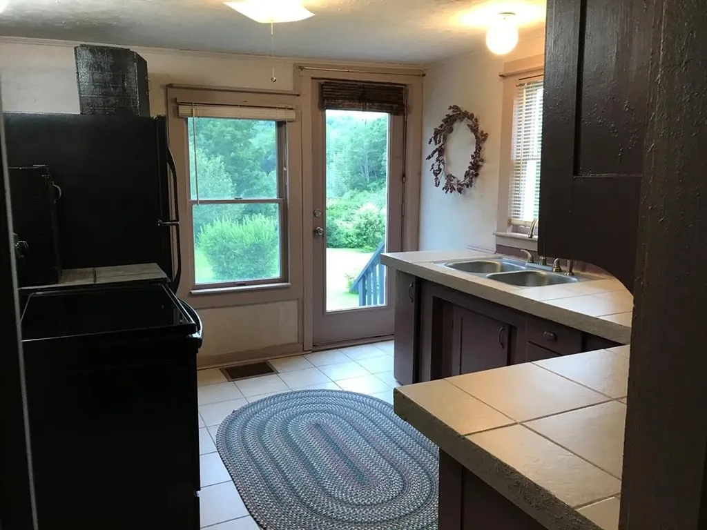 38 Hartland Road Canaan ME 04924