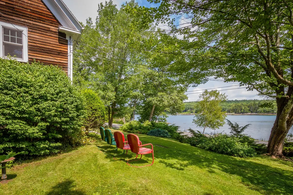 331 East Side Road Boothbay ME 04571
