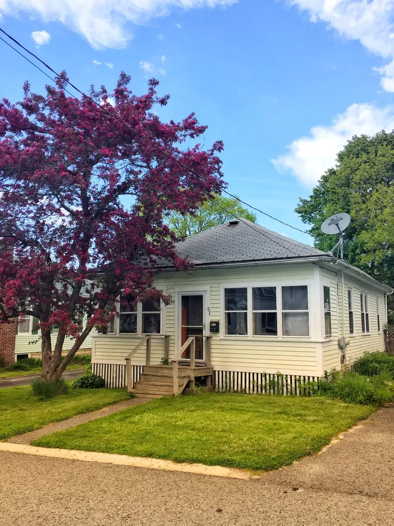 51 Everett Avenue South Portland ME 04106