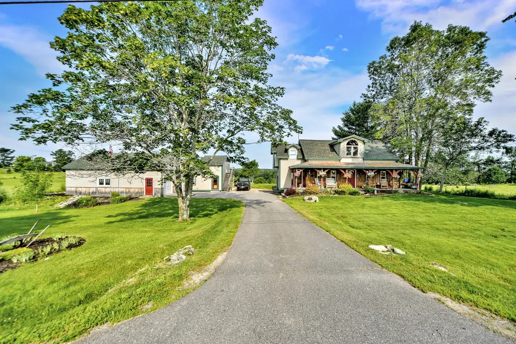 408 River Road Benton ME 04901