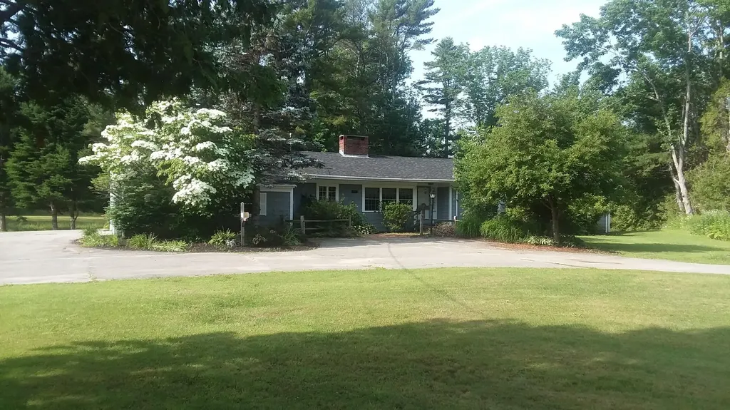 113 Montgomery Avenue Warren ME 04864