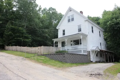 10 Walnut Street Rumford ME 04276
