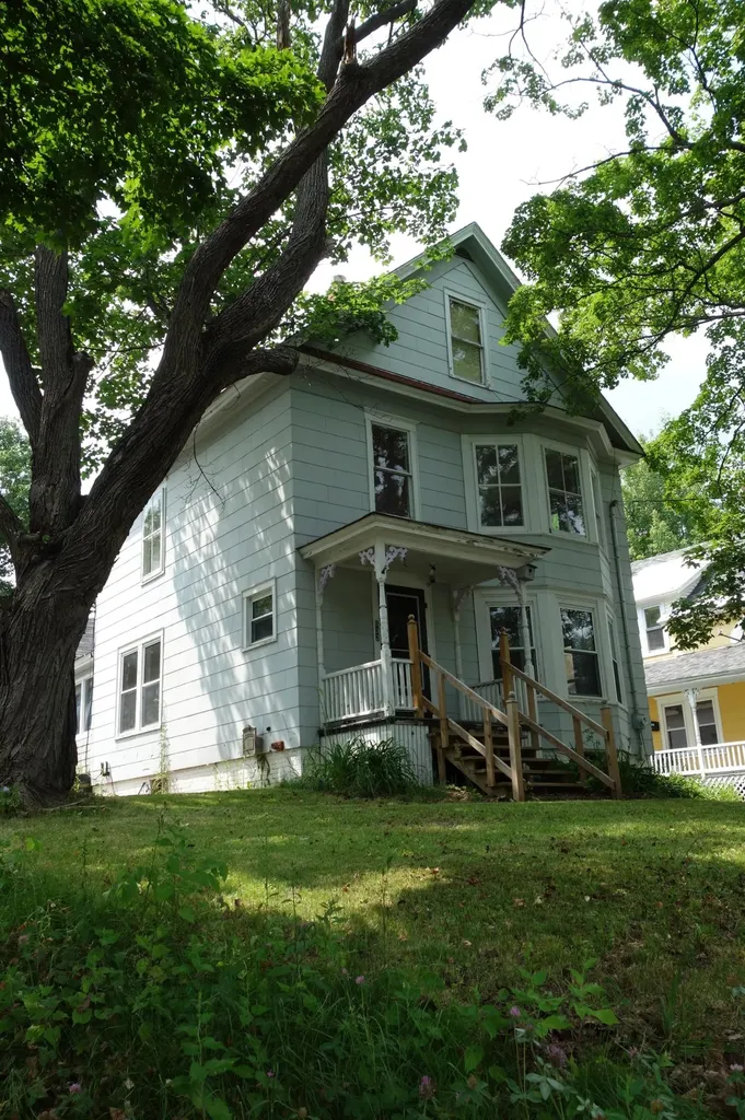 632 Prospect Avenue Rumford ME 04276