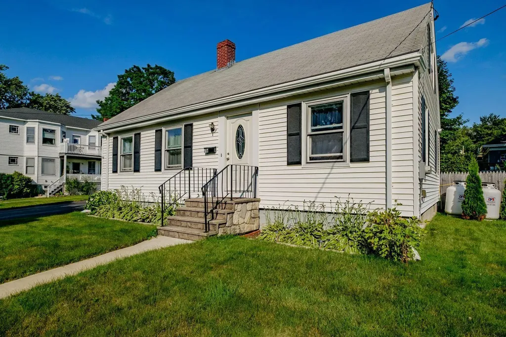 76 Wolcott Street Portland ME 04102