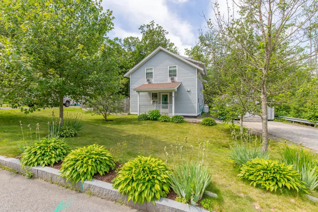 63 Demerest Street Portland ME 04103