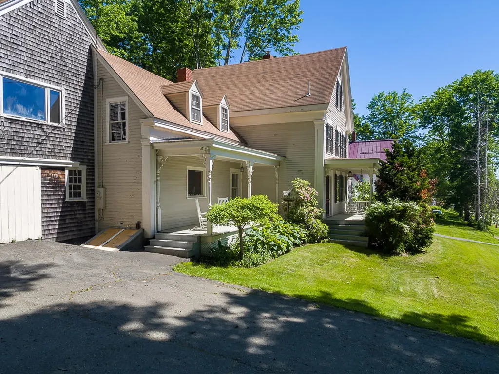 55 River Road Newcastle ME 04553