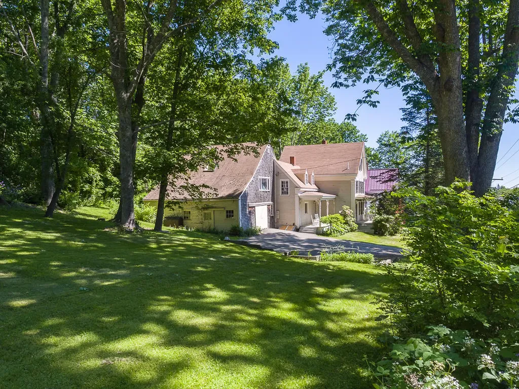 55 River Road Newcastle ME 04553