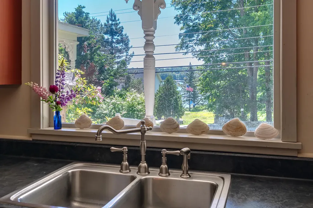 55 River Road Newcastle ME 04553