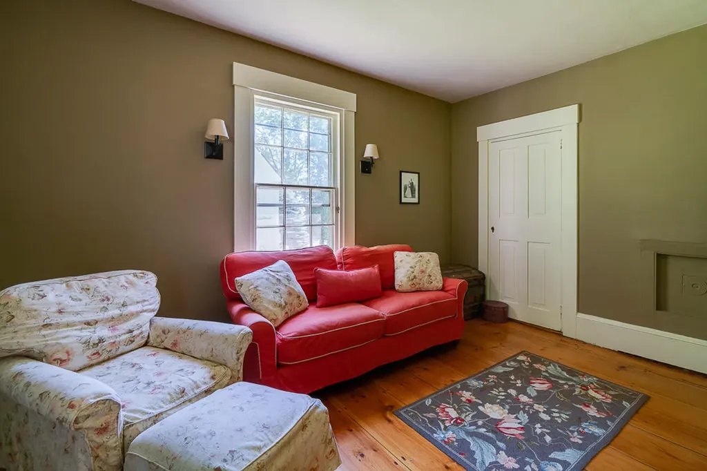 55 River Road Newcastle ME 04553