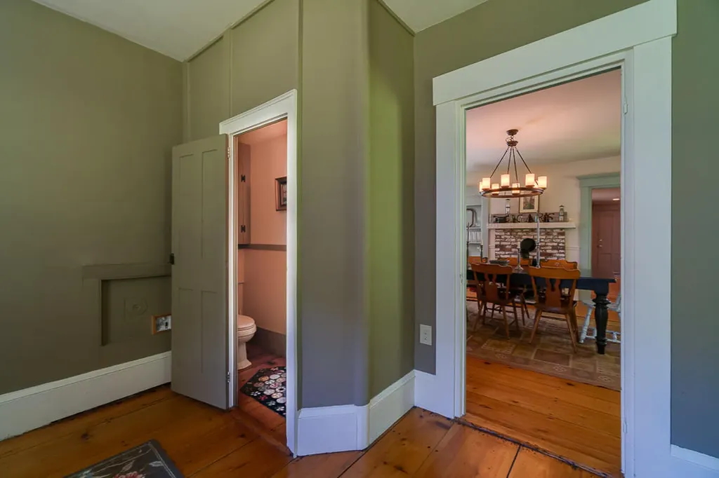 55 River Road Newcastle ME 04553