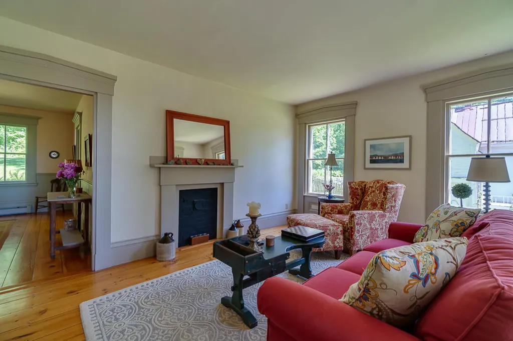 55 River Road Newcastle ME 04553