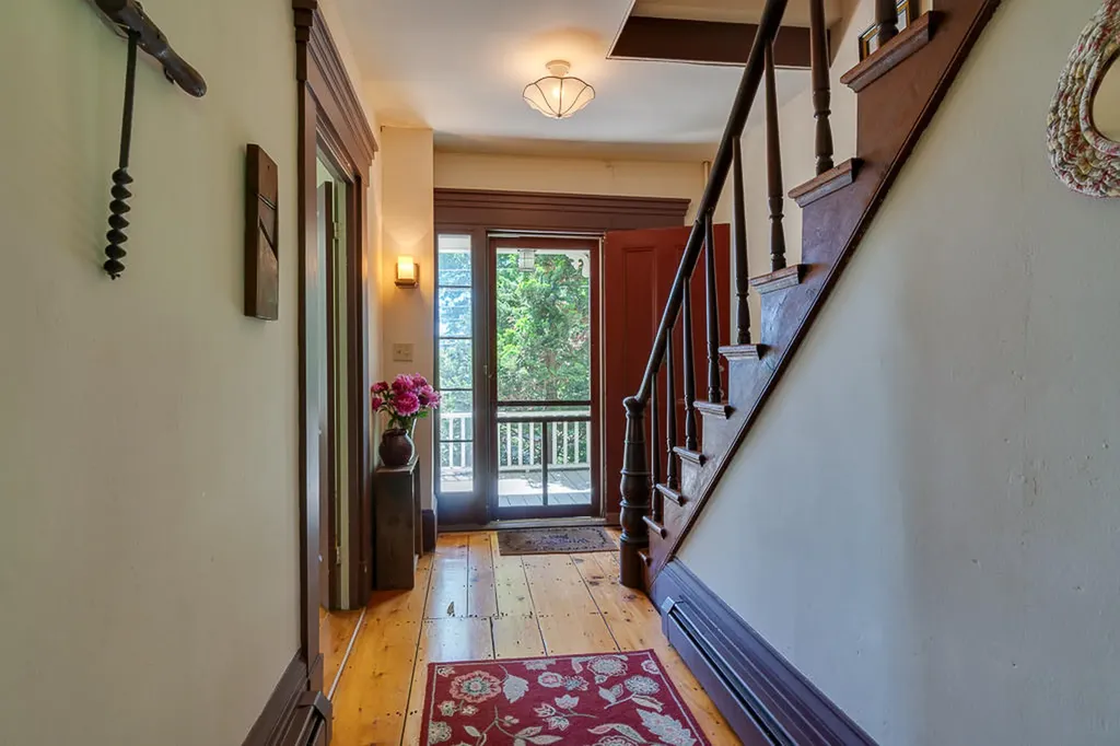 55 River Road Newcastle ME 04553