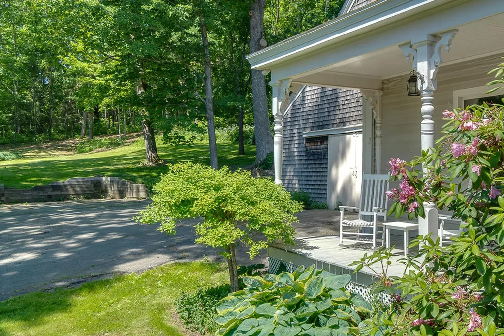 55 River Road Newcastle ME 04553
