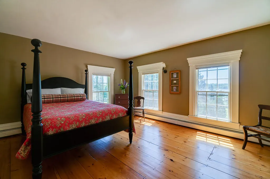 55 River Road Newcastle ME 04553