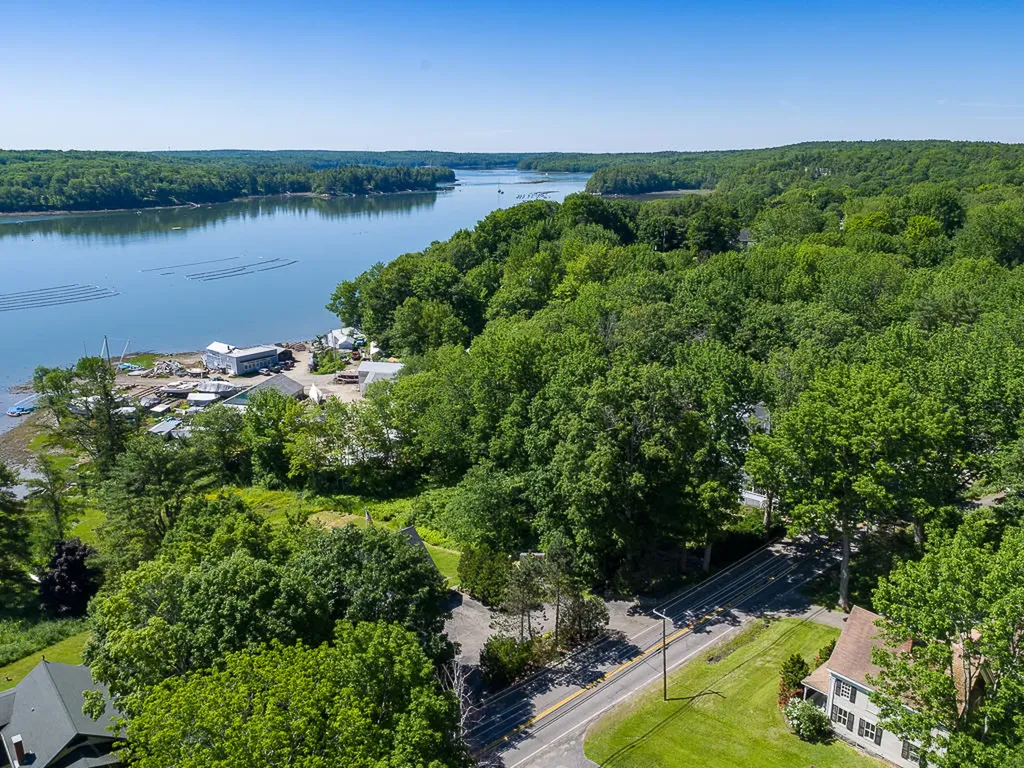 55 River Road Newcastle ME 04553