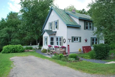 44 Highland Avenue Harmony ME 04942