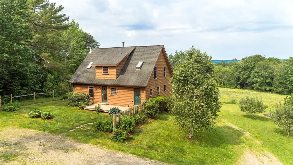 806 Moody Mountain Road Searsmont ME 04973