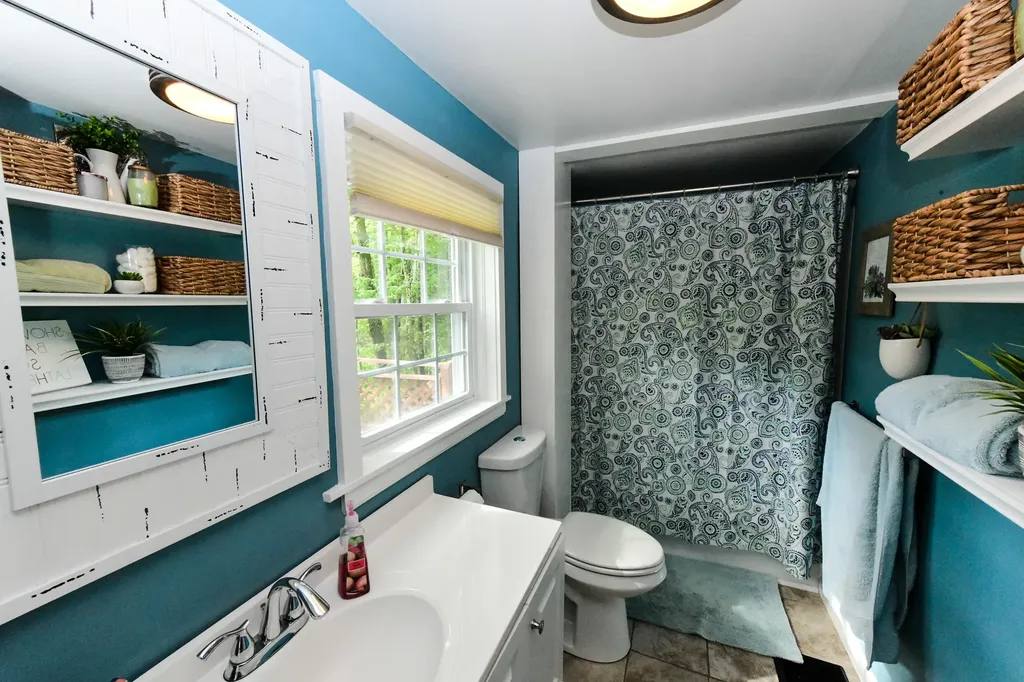 327 West Elm Street Yarmouth ME 04096