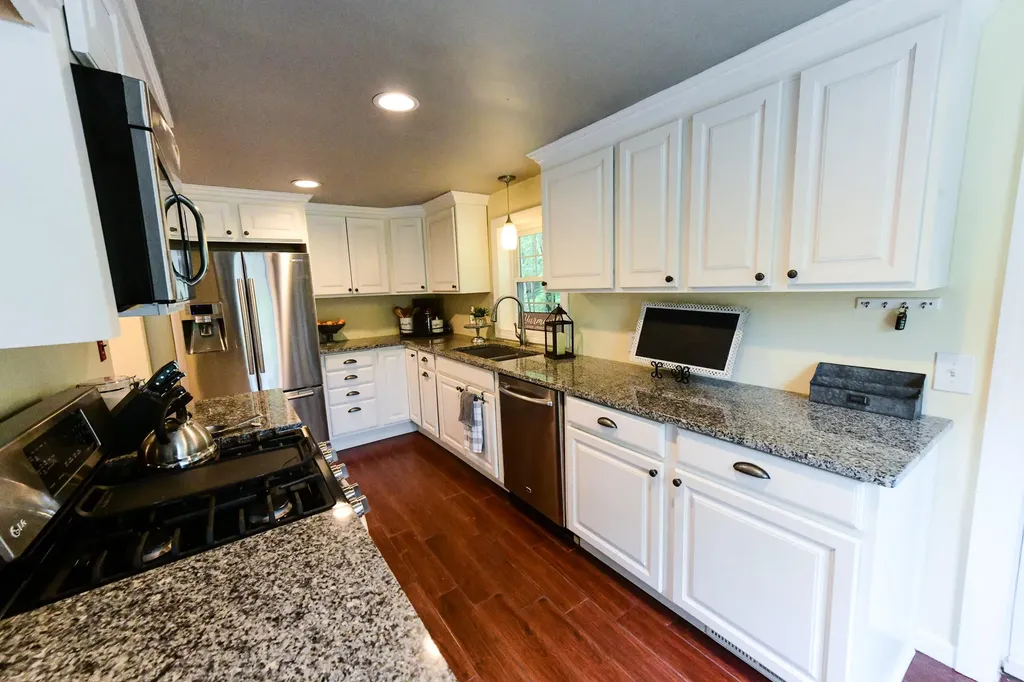 327 West Elm Street Yarmouth ME 04096