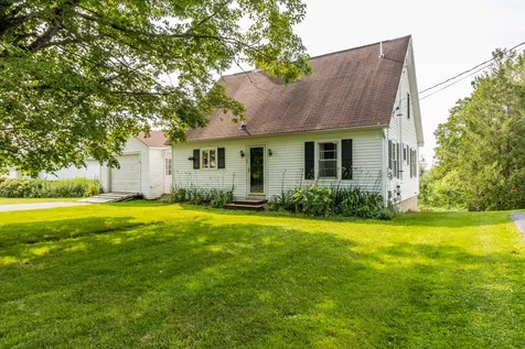 29 Gleason Street Thomaston ME 04861