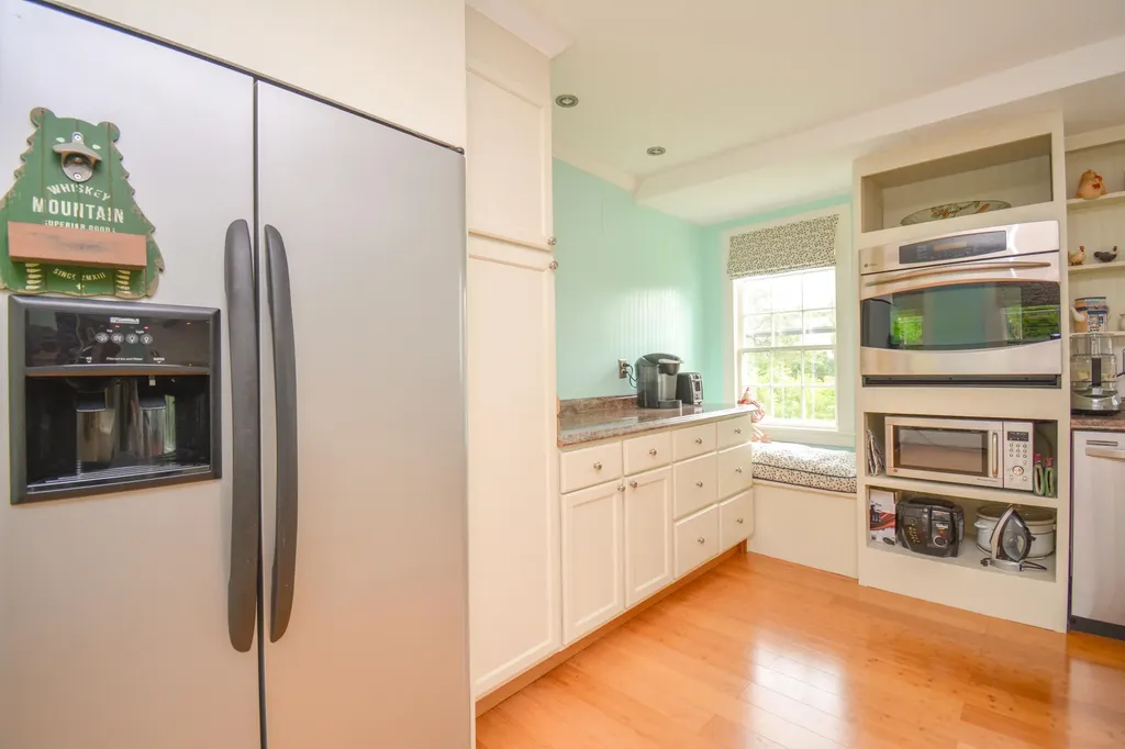 1454 Harpswell Neck Road Harpswell ME 04079