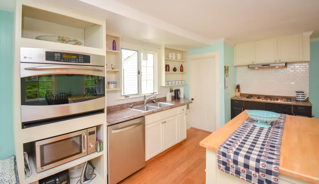 1454 Harpswell Neck Road Harpswell ME 04079