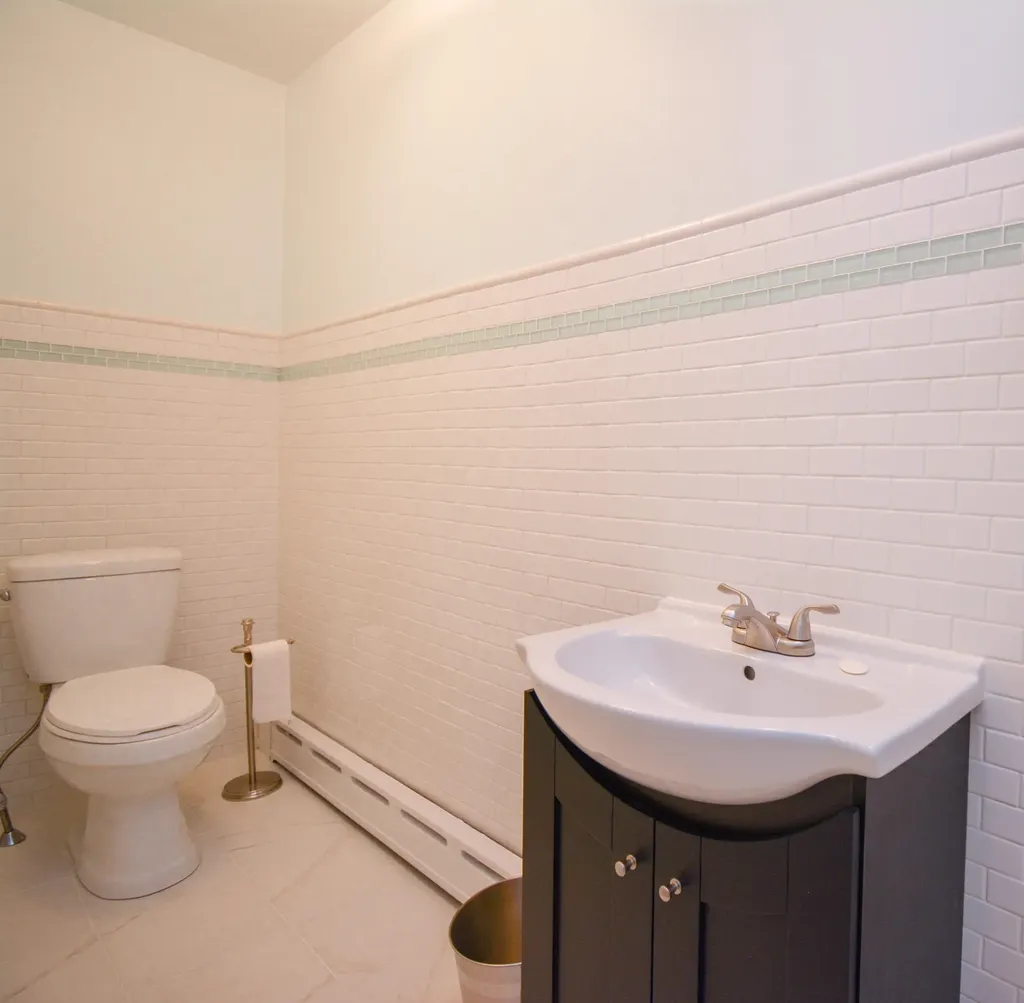 1454 Harpswell Neck Road Harpswell ME 04079