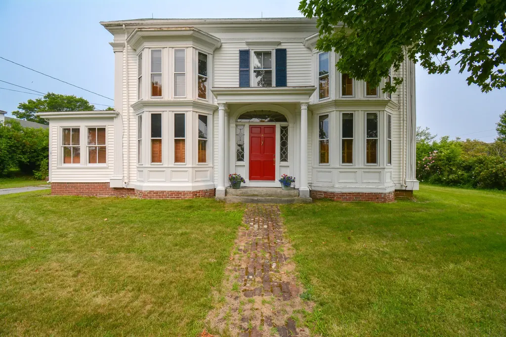 1454 Harpswell Neck Road Harpswell ME 04079