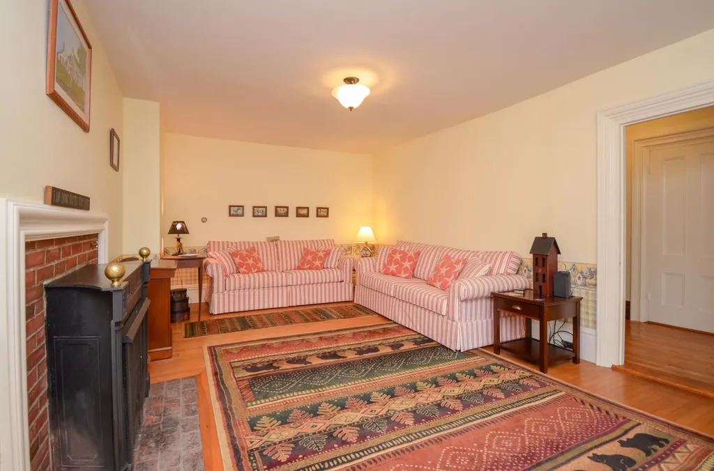 1454 Harpswell Neck Road Harpswell ME 04079