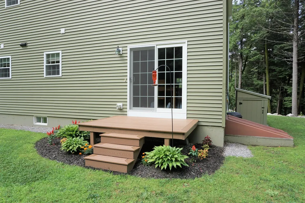 25 Hudon Road Lisbon ME 04250
