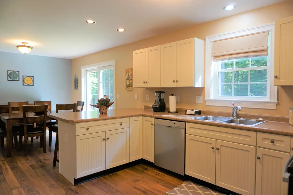 25 Hudon Road Lisbon ME 04250