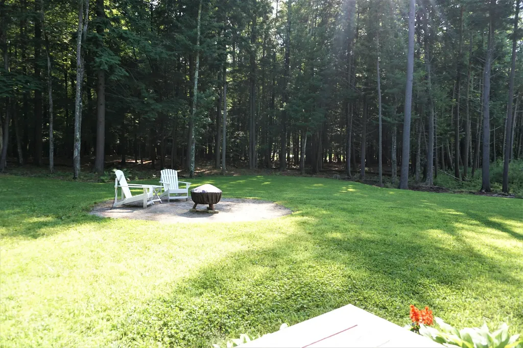 25 Hudon Road Lisbon ME 04250
