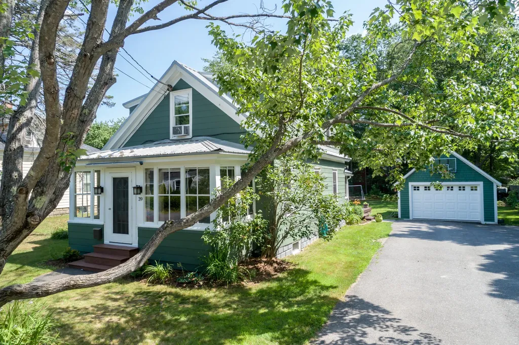 39 Boody Street Brunswick ME 04011