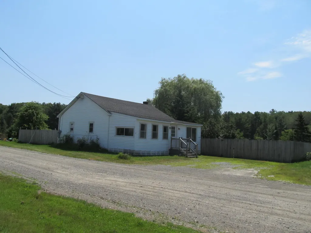 3 Dufour Lane Orono ME 04473