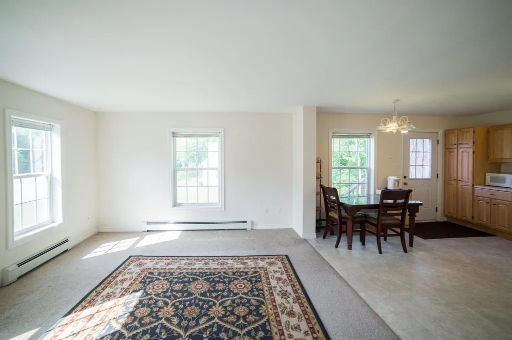 35 Cardinal Way Bangor ME 04401