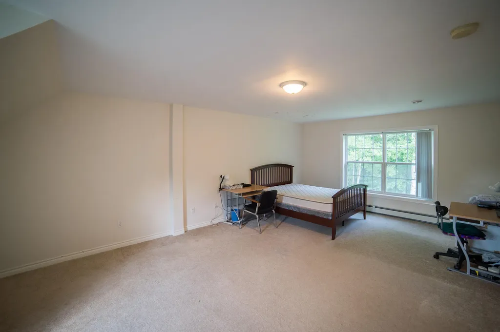 35 Cardinal Way Bangor ME 04401