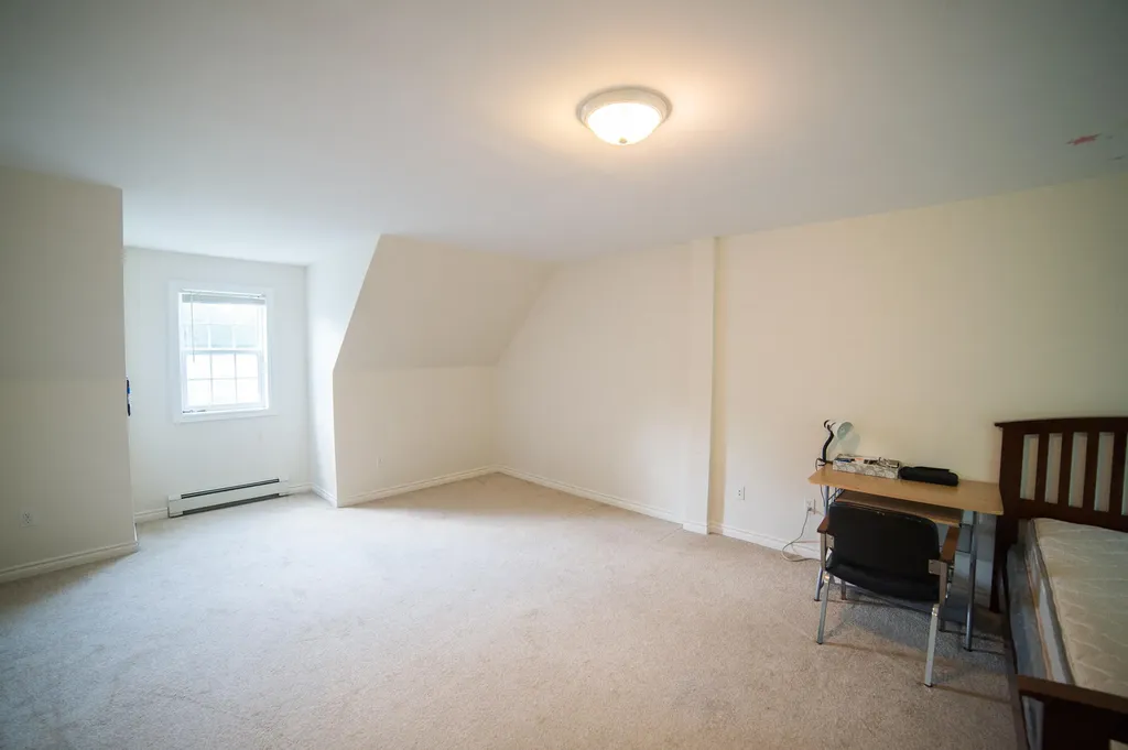35 Cardinal Way Bangor ME 04401