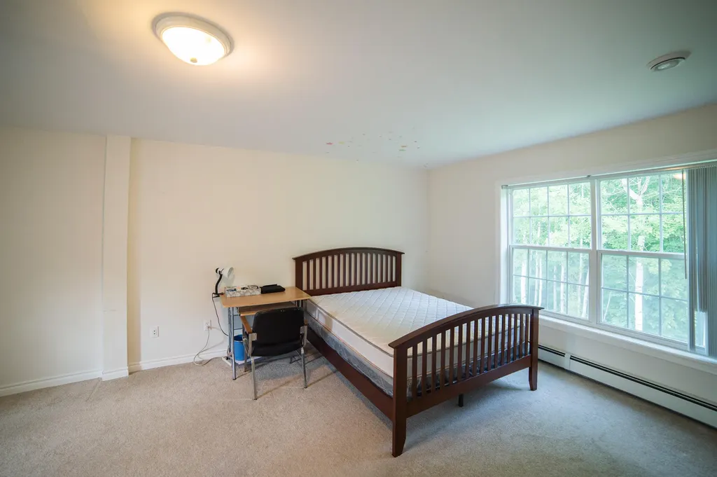 35 Cardinal Way Bangor ME 04401