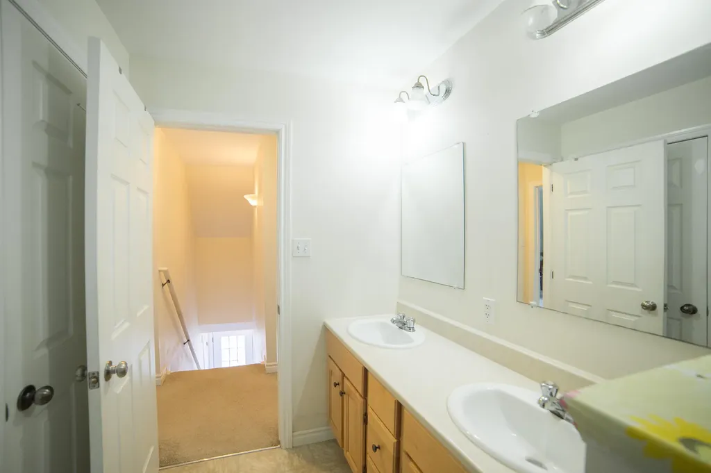 35 Cardinal Way Bangor ME 04401