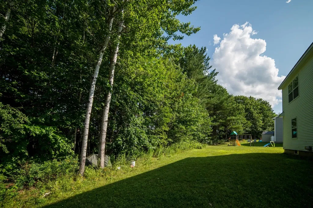 35 Cardinal Way Bangor ME 04401