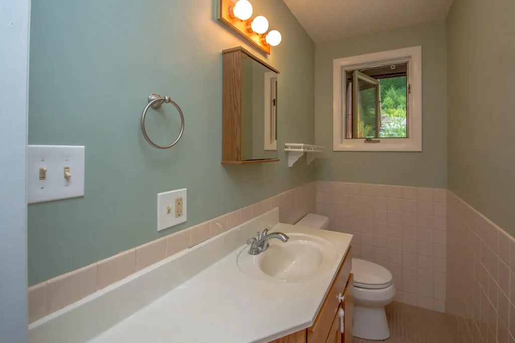 114 Mountain View Road Fryeburg ME 04037